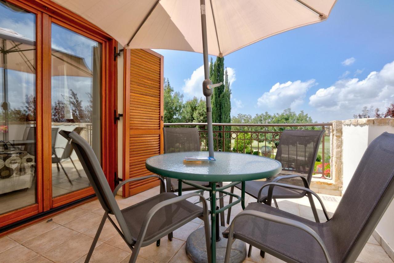 2 Bedroom Villa Destu With Private Pool And Golf Views, Aphrodite Hills Resort เกาเคลีย ภายนอก รูปภาพ